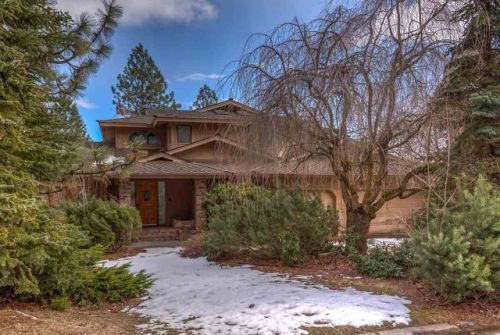 8032 Woodview Dr, Spokane, WA 99212-1629