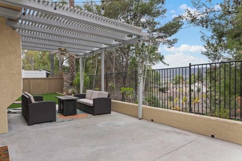 11773 Windcrest Ln, San Diego CA 92128-4279 exterior