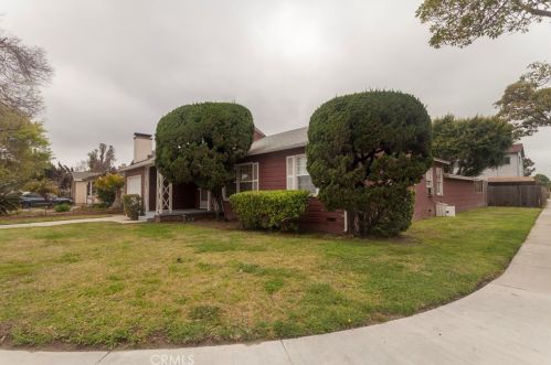 2171 Stearnlee Ave, Long Beach, CA 90815-2947