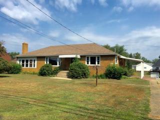 595 Harrison St, Morges, OH 44643-9201