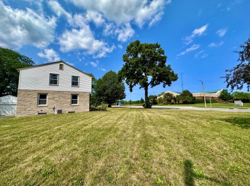 1707 116, Milwaukee WI 53226-3003 exterior