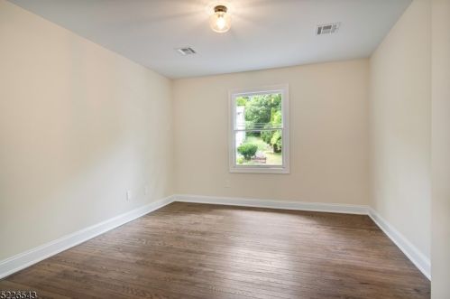 172 Franklin Rd, Parsippany NJ  07834-1537 exterior