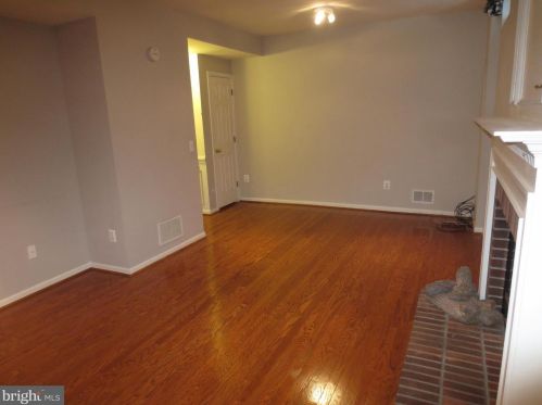 7549 Westmore Dr, Springfield VA  22150-4271 exterior