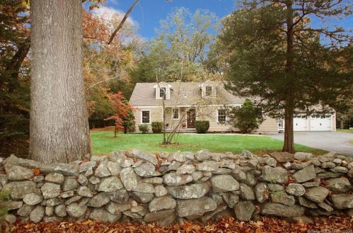 79 Pulaski Hwy, Ansonia, CT 06401-2828