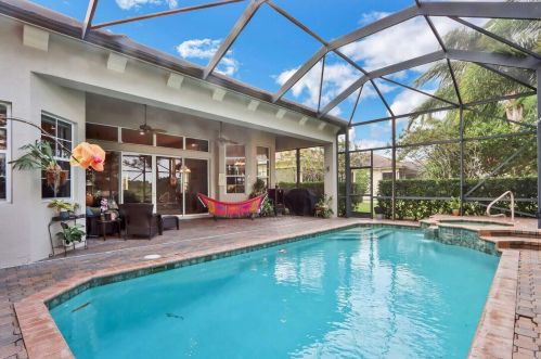 9532 Nuova Way, Port Saint Lucie FL  34986-2831 exterior