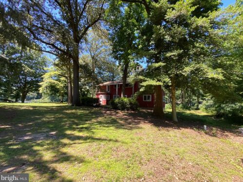 213 Shore Dr, Dover DE  19901-5740 exterior