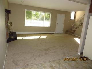 4945 Vance Dr, Anchorage AK  99508-5650 exterior