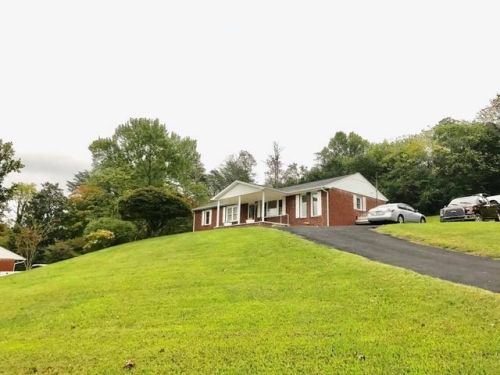 226 Scenic Dr, Kingston, TN 37763-3208
