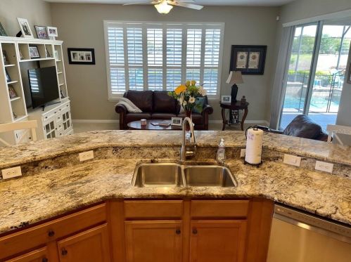 34112 Cordoba Ln, Mount Plymouth, FL 32776-6900