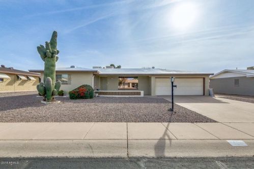 5919 Dodge St, Mesa, AZ 85205-6631
