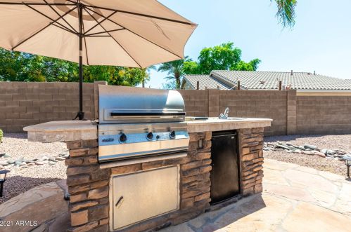 2931 Tumbleweed Ln, Chandler AZ  85286-4493 exterior