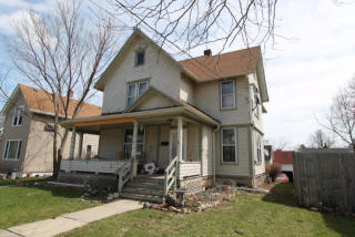 240 Edward St, Lyons, WI 53105-1905