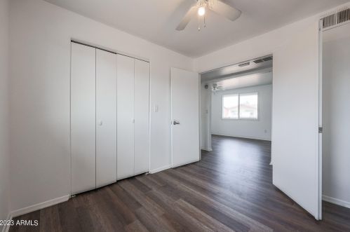 5911 Dailey St, Glendale AZ 85306-4022 exterior