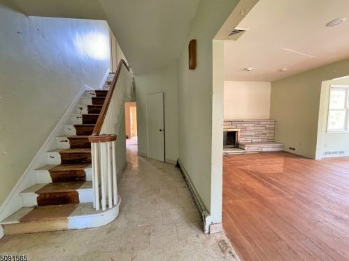 32 Halsey Ave, Paterson NJ  07508-1709 exterior