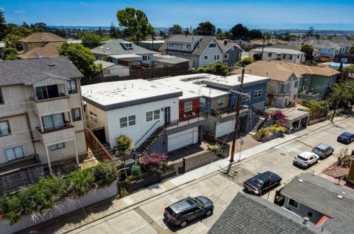 2624 Inyo Ave, Oakland CA  94601-1324 exterior