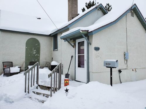 1009 Camp St, Ely, MN 55731-1701