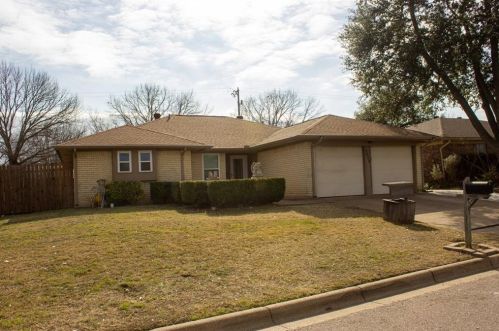 3925 Windhaven Rd, Fort Worth, TX 76133-6828