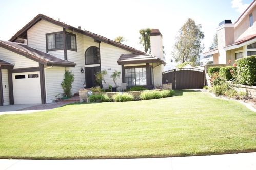 17232 Anne Freda St, Santa Clarita, CA 91387-3115