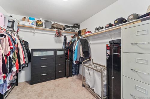 42064 Pine Needle St, Temecula CA  92591-7915 exterior