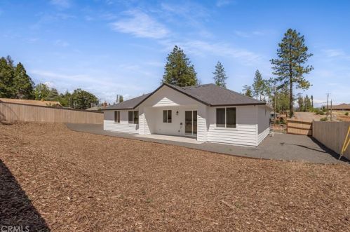 6081 Maxwood Dr, Paradise CA  95969-4348 exterior