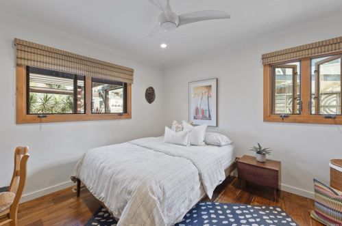 922 Cordova St, San Diego CA 92107-4224 exterior