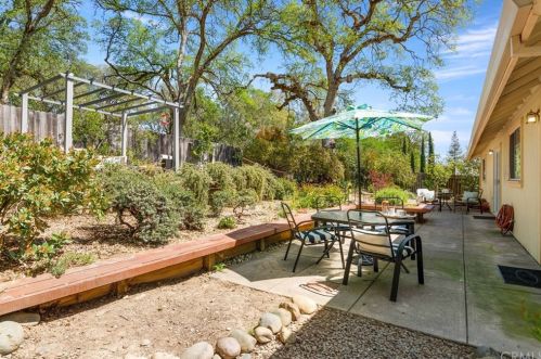 1010 Page Dr, Lakeport CA  95453-3420 exterior