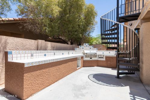 2135 Lk Shr Dr, Casa Grande AZ  85122-6105 exterior