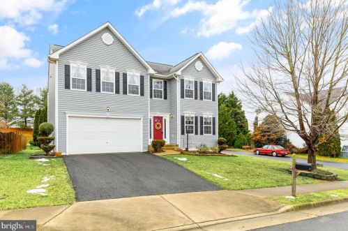 8 Fletcher Dr, Fredericksburg, VA 22406-7440