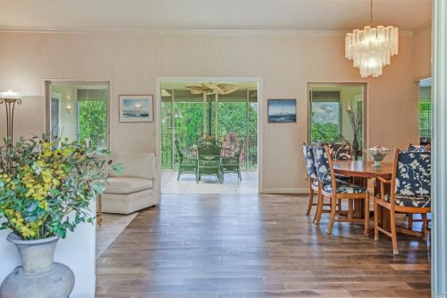 476 Hillsdale Dr, Santa Rosa, CA 95409-6126