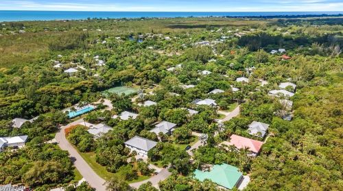 1835 Farm Trl, Sanibel FL  33957-4119 exterior