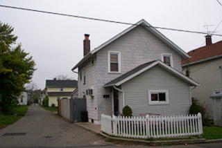 206 Educational Pl, Mansfield, OH 44902-8602