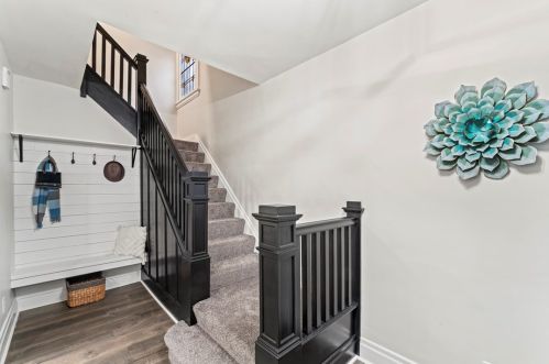 809 Berkshire Ave, Pittsburgh PA  15226-2137 exterior