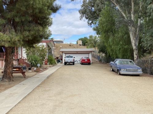 20240 Palomar St, Wildomar, CA 92595-9206