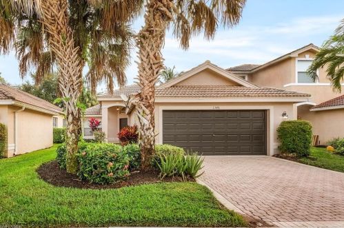 1346 Triandra Ln, Naples, FL 34119-3341