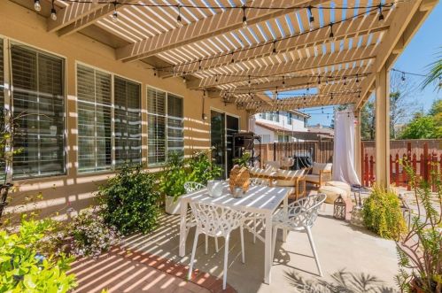 45519 Calle Los Mochis, Temecula CA  92592-1267 exterior