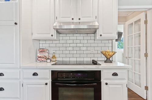 7793 Peppertree Rd, Pleasanton CA  94568-1348 exterior