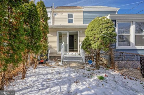 124 Sussex St, Gloucester NJ  08030-1449 exterior