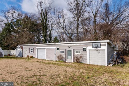 19 Hosier St, Selbyville DE  19975-9300 exterior