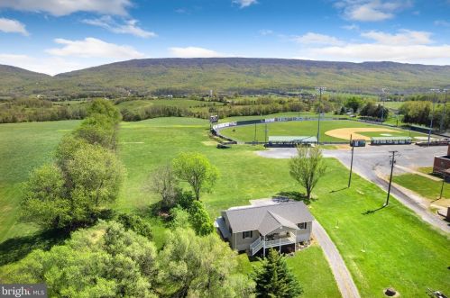 9154 John Sevier Rd, New Market, VA 22844-9501