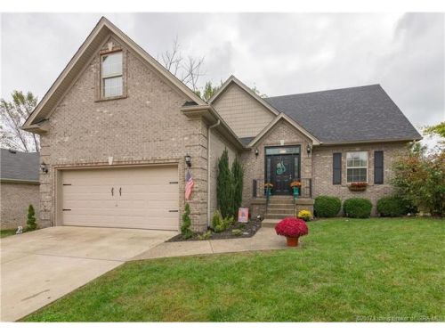 4221 Silver Glade Trl, Sellersburg, IN 47172-1774