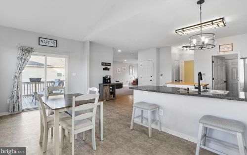 129 Bouldin Rd, Charles Town WV  25414-5586 exterior