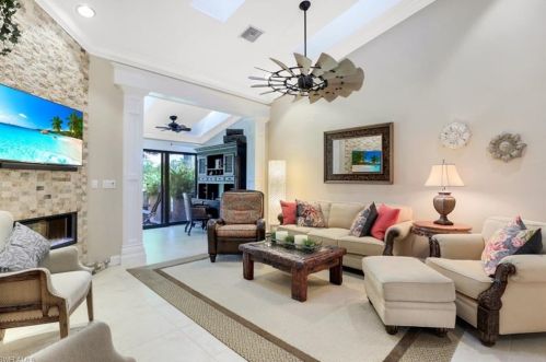 6647 Trident Way, Naples, FL 34108-8243