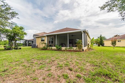 18750 Narimore Dr, Land O Lakes FL  34638-2617 exterior