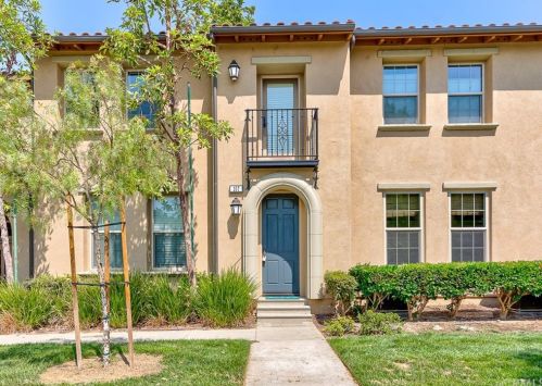 107 Silverado, Irvine, CA 92618-8805