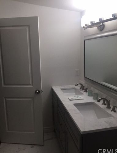 5134 Ashworth St, Lakewood CA  90712-1280 exterior