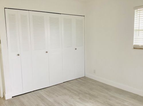 561 Monaco L, Delray Beach FL  33446-1938 exterior