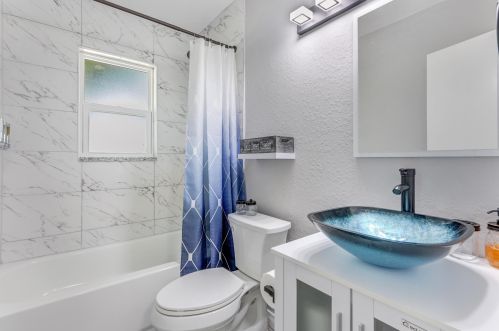 266 12th St, Delray Beach FL  33444-2916 exterior