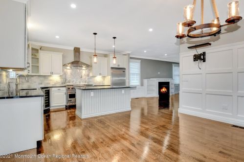 292 Spring St, Tinton Falls NJ 07701-2232 exterior