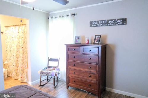 465 Readus Rd, Edinburg VA  22824-2917 exterior