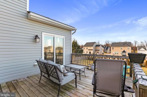 129 Bouldin Rd, Charles Town WV  25414-5586 exterior